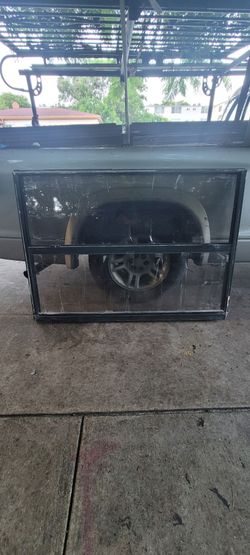 # ventana 37 x 53
