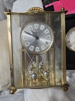 Beautiful Mantel Clock Retails 175