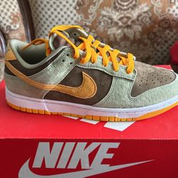 Nike Dunks Low
