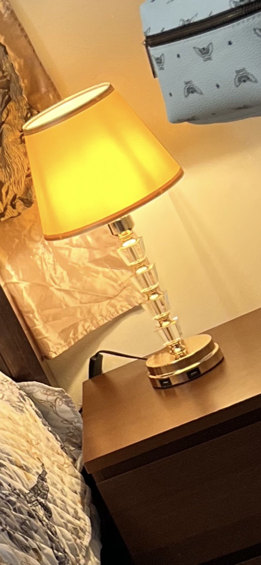 Lámpara De Mesita De Noche