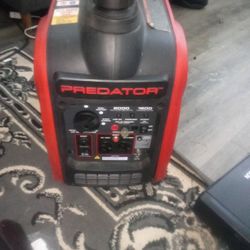 Predator 2000 Super Quiet Inverter