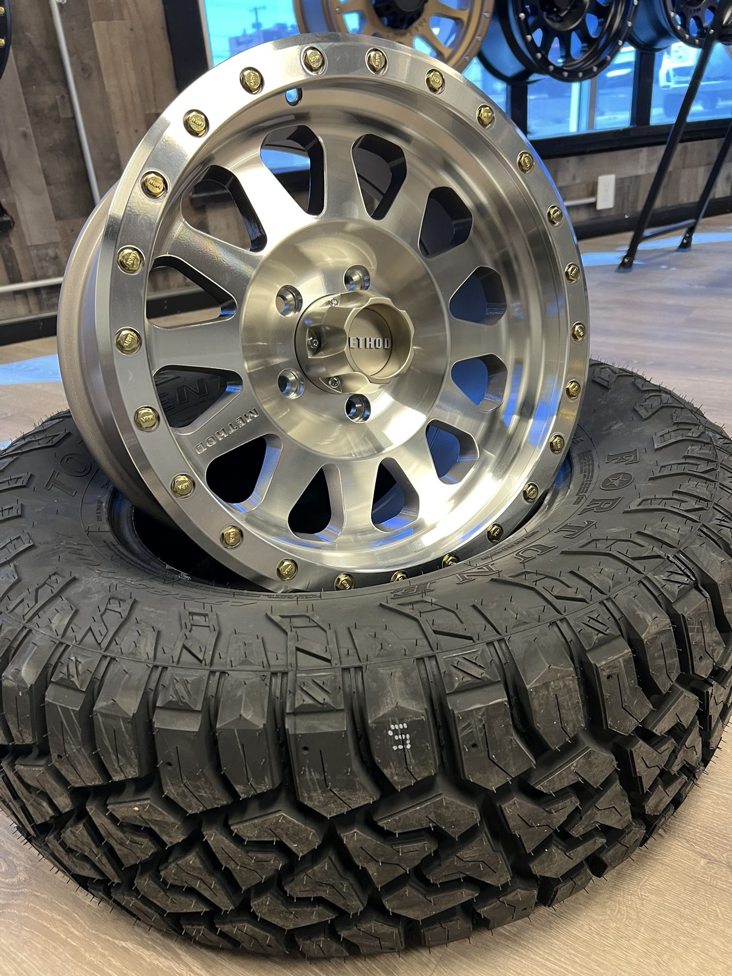 17x8.5 Method MR304 5x5 0mm MachinedClear Coat Fit Jeep Wrangler/Gladiator W/(contact info removed) 