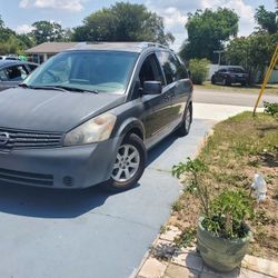 2009 Nissan Quest