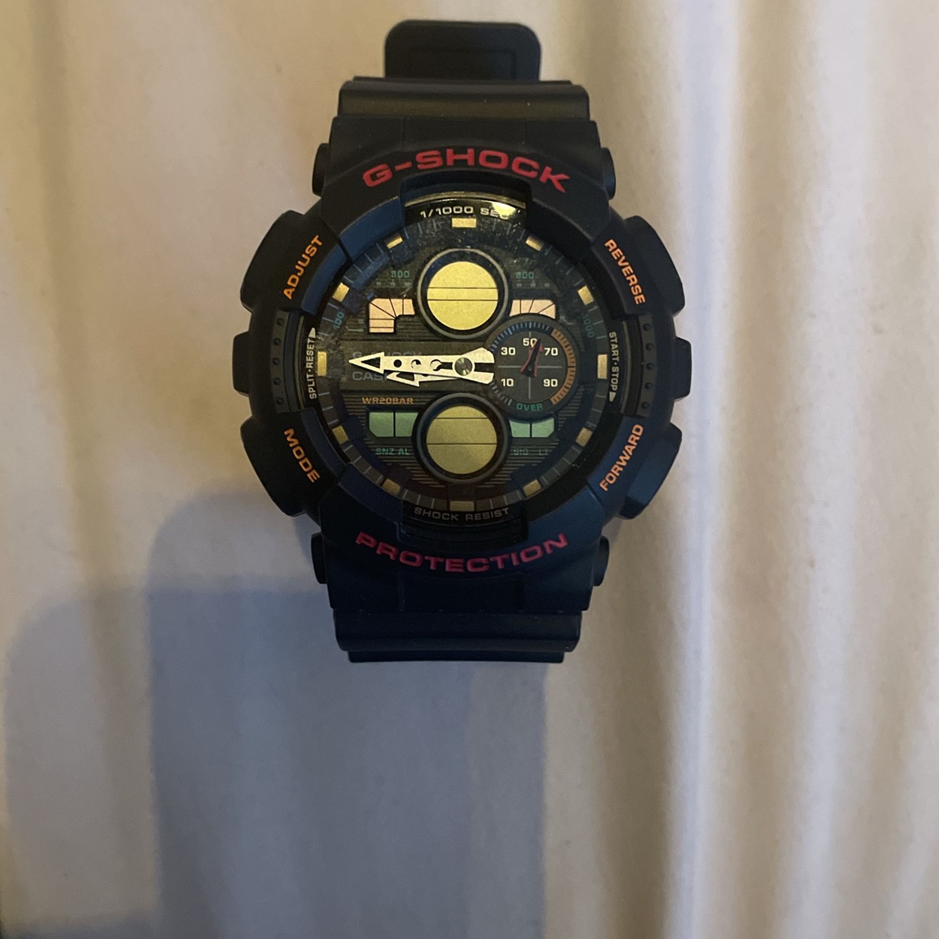 Casio G Shock GA 140 1A4 Shock Resistance Quartz 200M Men's Watch