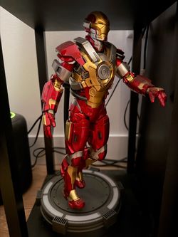 Hot Toys Iron Man Heartbreaker