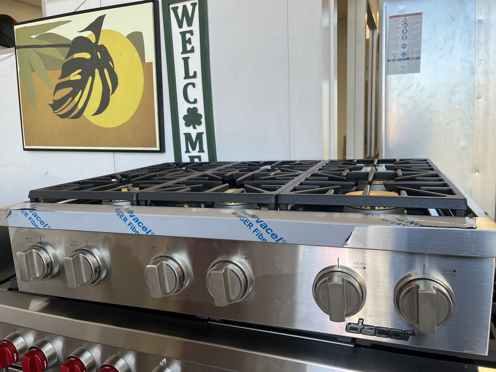 New Dacor 36” gas range top