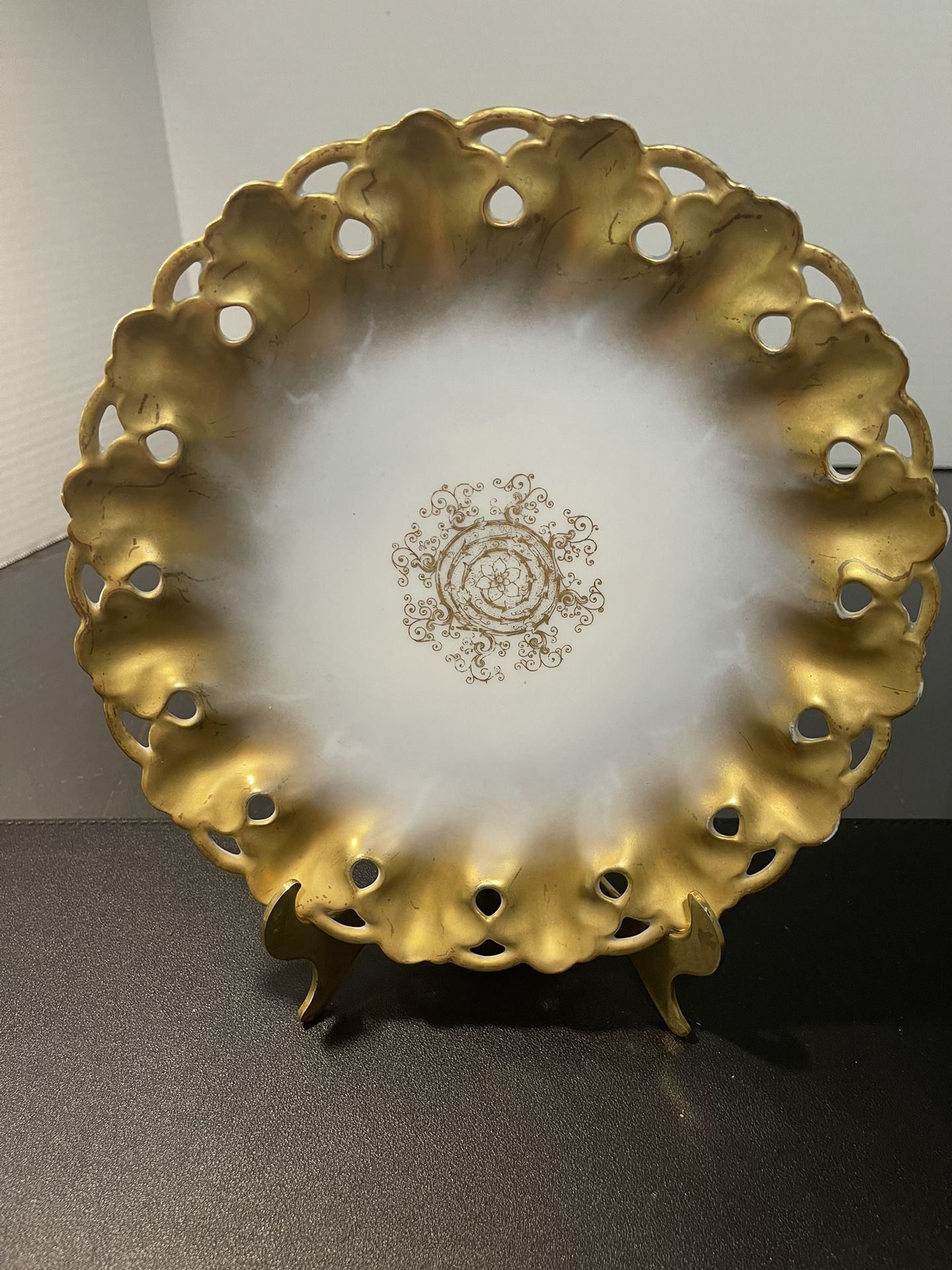 WG Guerin Limoges France Antique 1891 To 1900 Reticulated Gold Trim Floral Plate