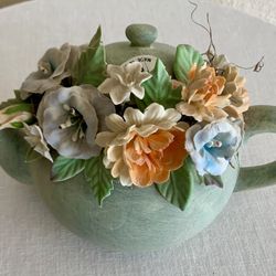 Vintage Handcrafted Teapot  With Floral Arrangement in Ceramic for Decoration 