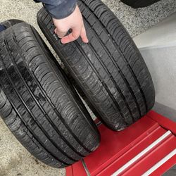 Fuzion Touring Tire 215/55R17