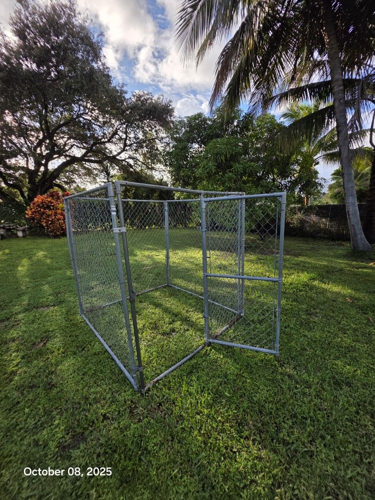 FENCE PEN CAGE