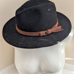 Black Felt Hat with Brown Leather Detail