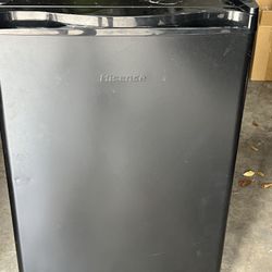 Mini Refrigerator 