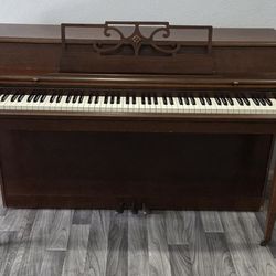 Free piano, you only cover delivery