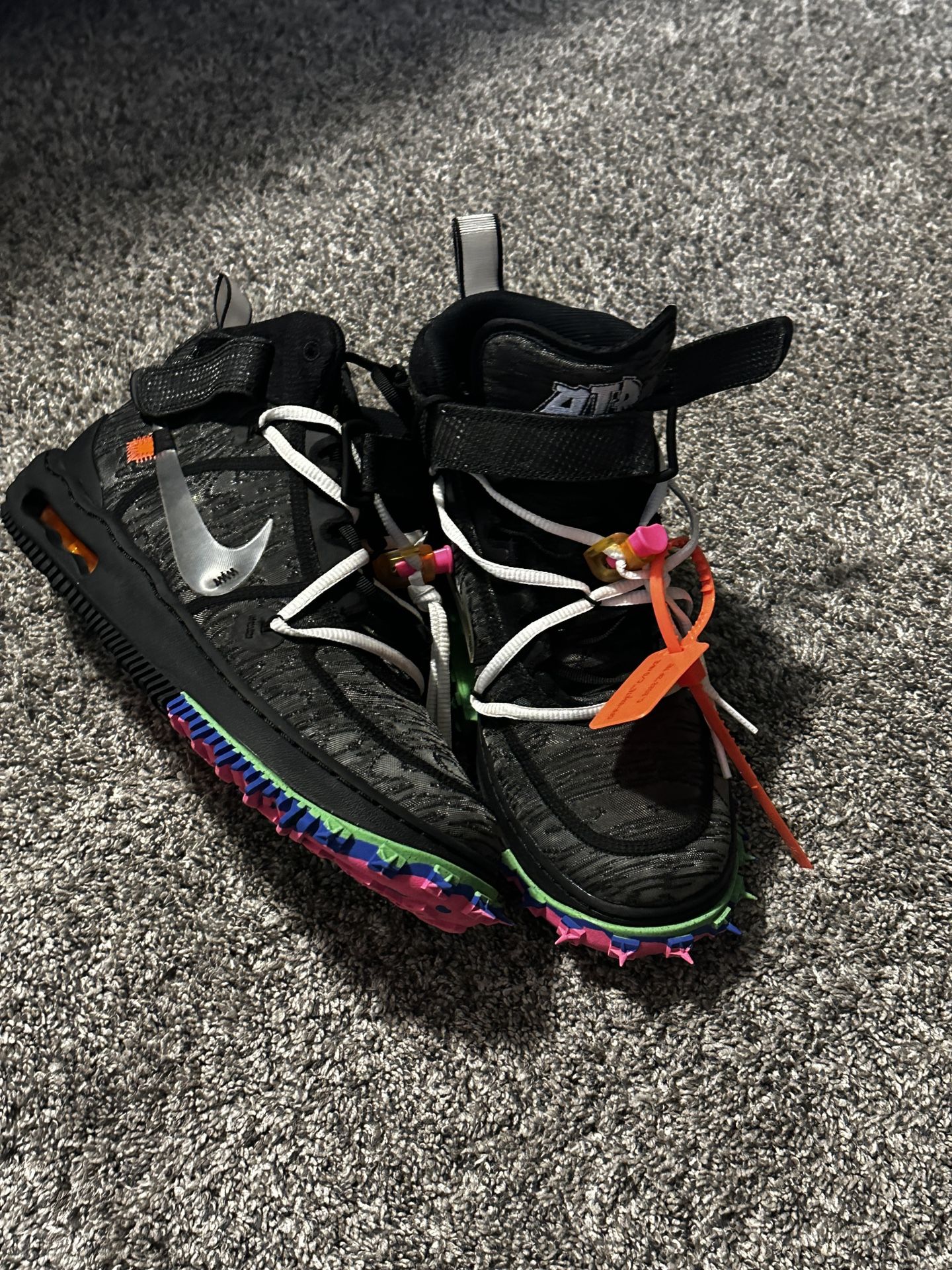 Nike Off-White x Air Force 1 Mid ‘Black’