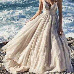 Wedding/ Formal Dress
