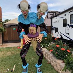 Halloween Animatronics  TWO SCOOPS 