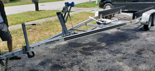 Load Master Trailer 19' - 21'