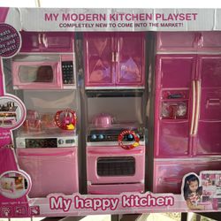 Modern Happy Kitchen 