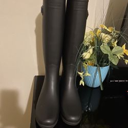 Tall Matt Hunter Rain Boots Size 9 Brand New 