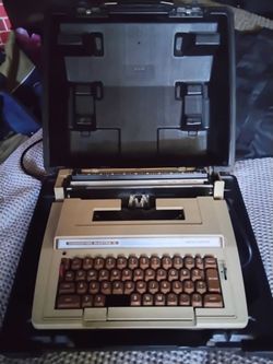 Smith & Corona Vintage Typewriter