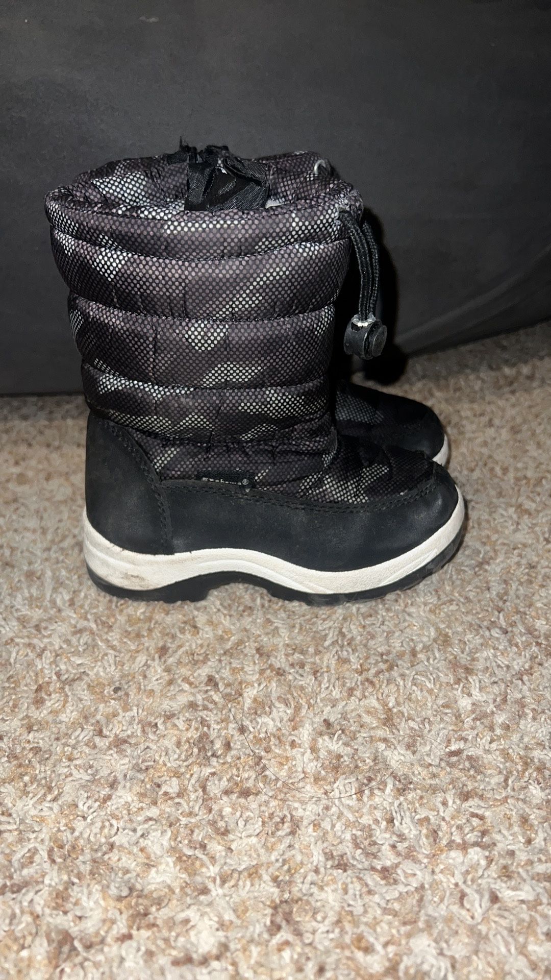 Apakowa Kids Boys Girls Cold Weather Water Resistant Winter Snow Boots (Toddler) size 10
