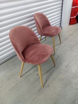 ** BEAUTIFUL ACCENT CHAIRS
