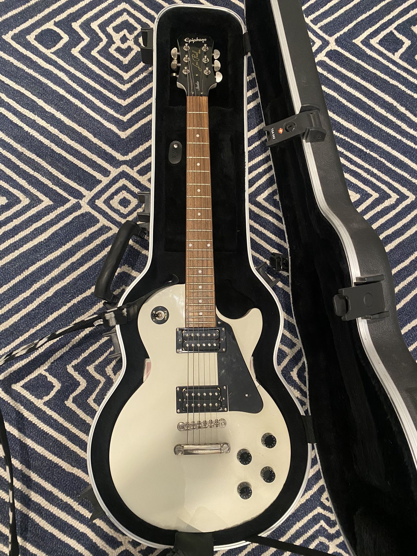 Les Paul Guitar 