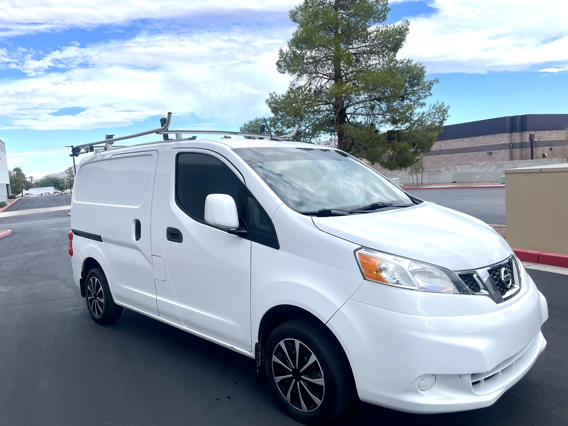2017 Nissan Nv200
