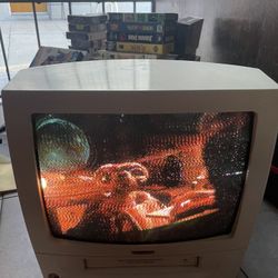 Retro Toshiba VHS TV With about 100 Vhs Included