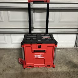 Milwaukee Rolling Tool Box