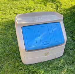 Outside storage box for toys  $5