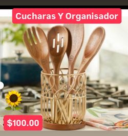 Organizador  y set de 4 Cucharas Nueva Línea Wildflowers  $100.00 Especial  Princess House Ventas Finales