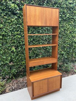 G-plan Mid Century Modern Wall Unit/Hutch/Display Cabinet/Bookcase