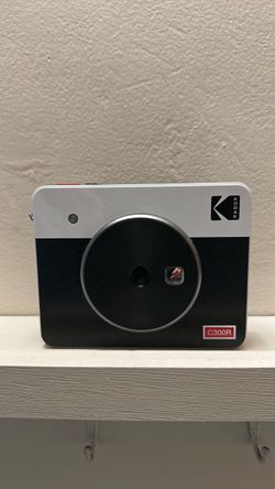 Kodak C300R instant film