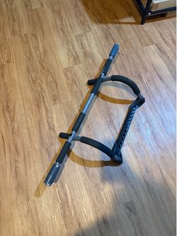 Pull up bar