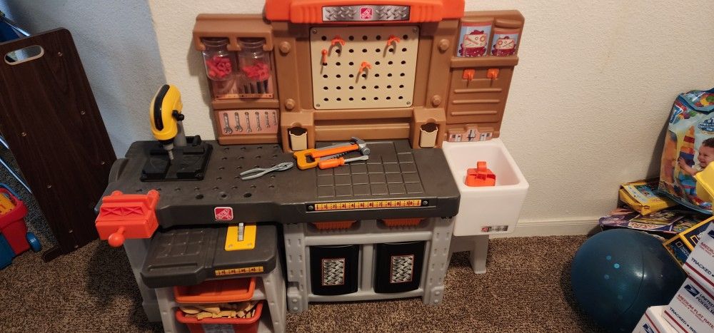 Step 2 Kids Workbench