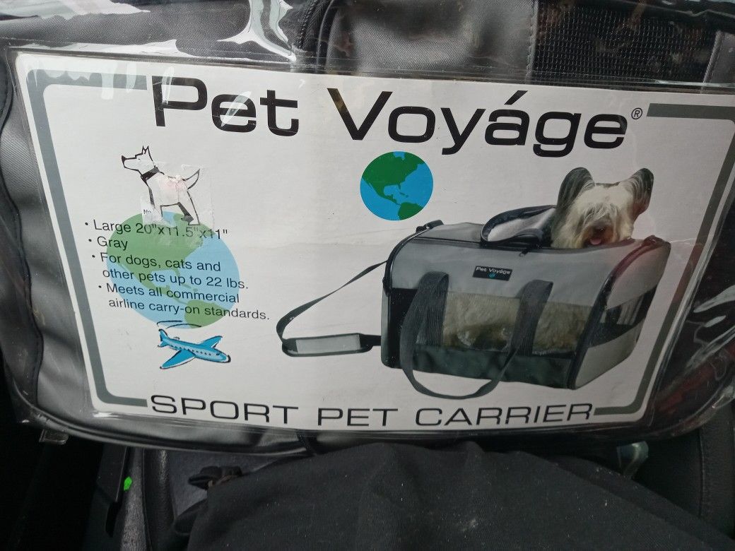 Pet Airline Carrier ( Voyager)