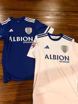 Albion Riverside Soccer Club Game Jersey Youth Xtra Large Used