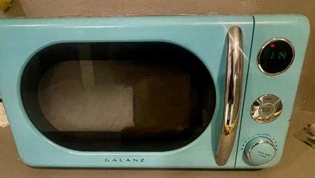 Old fashion in style Microwave ! Rare beauty !!!