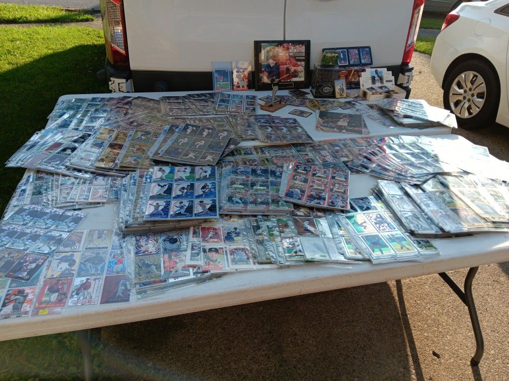 Baseball Cards, Memorabilia, Ect