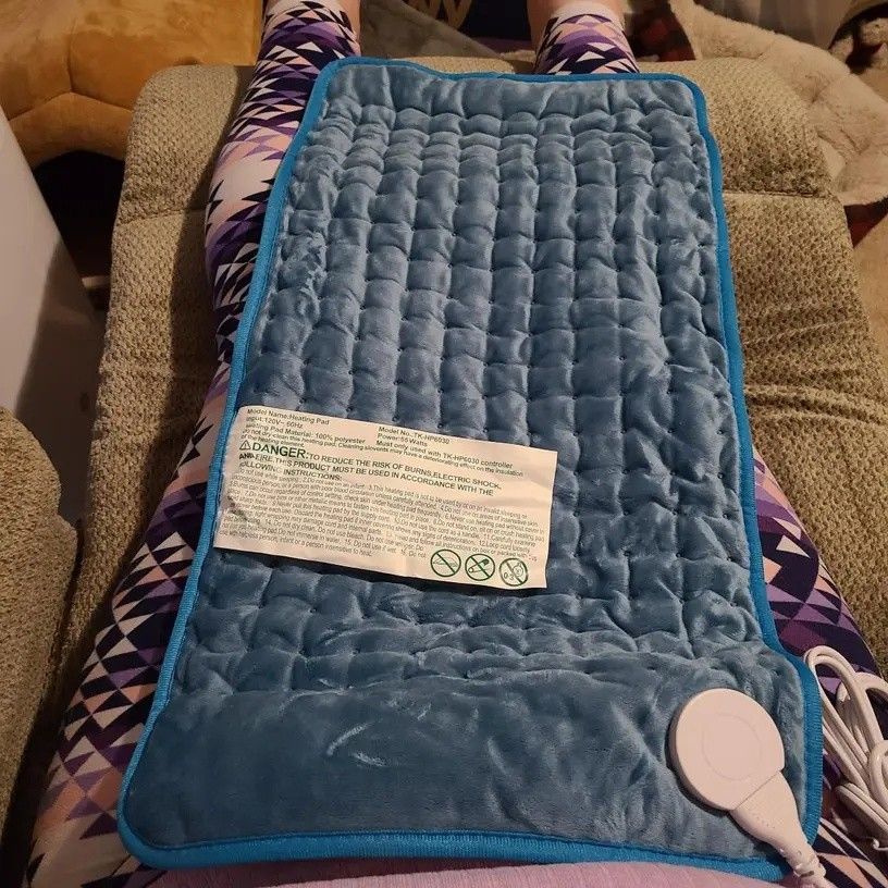 Extra large heating pad, electric heating pad
