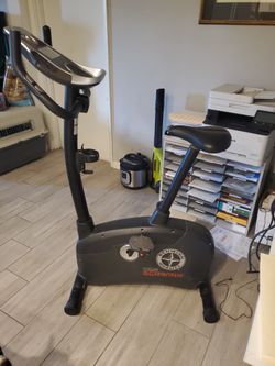 Schwinn 125 Exercise Bike. Like New