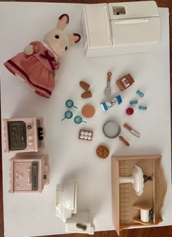 Calico Critter Playful Starter Furniture Set