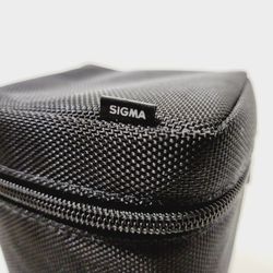 Sigma Soft Case for Sports Telephoto Zoom Lens 

