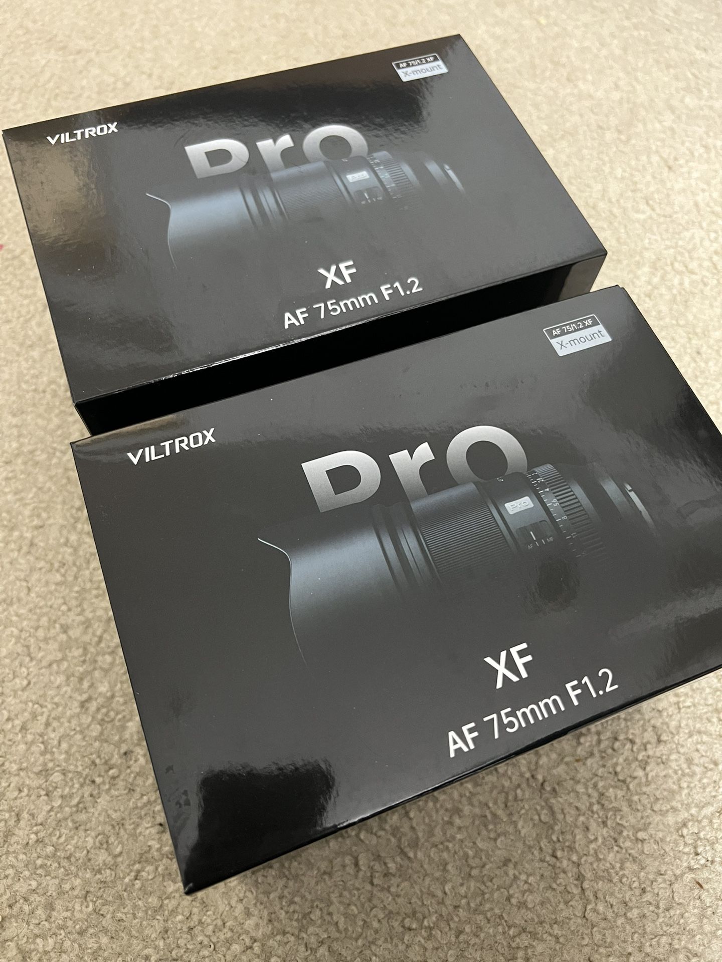 Brand new Viltrox 75mm 1.2 Pro (Fuji X mount)