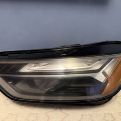 AUDI Q5 LEFT HEADLIGHT 2021 2022 2023 2024