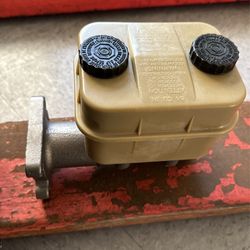 new master cylinder m630274