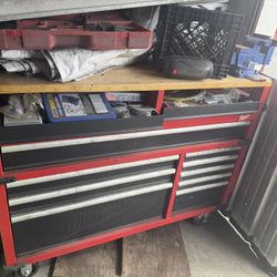 Took Box, Tool Cart And Much More 