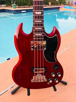 Gibson Epiphone EB-3 Bass w Gig Bag - excellent condition