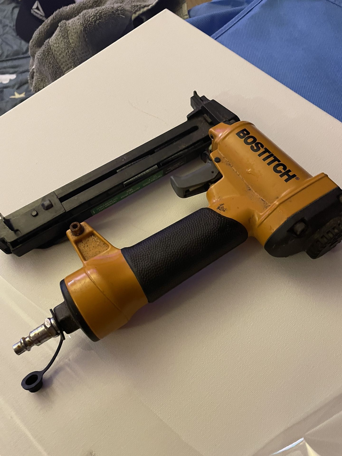 Bostitch Brad/stapler (air Gun)